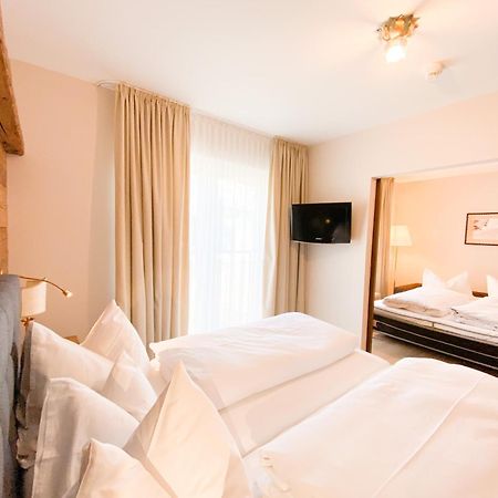 Hotel Steiner Superior オーバータウエルン エクステリア 写真