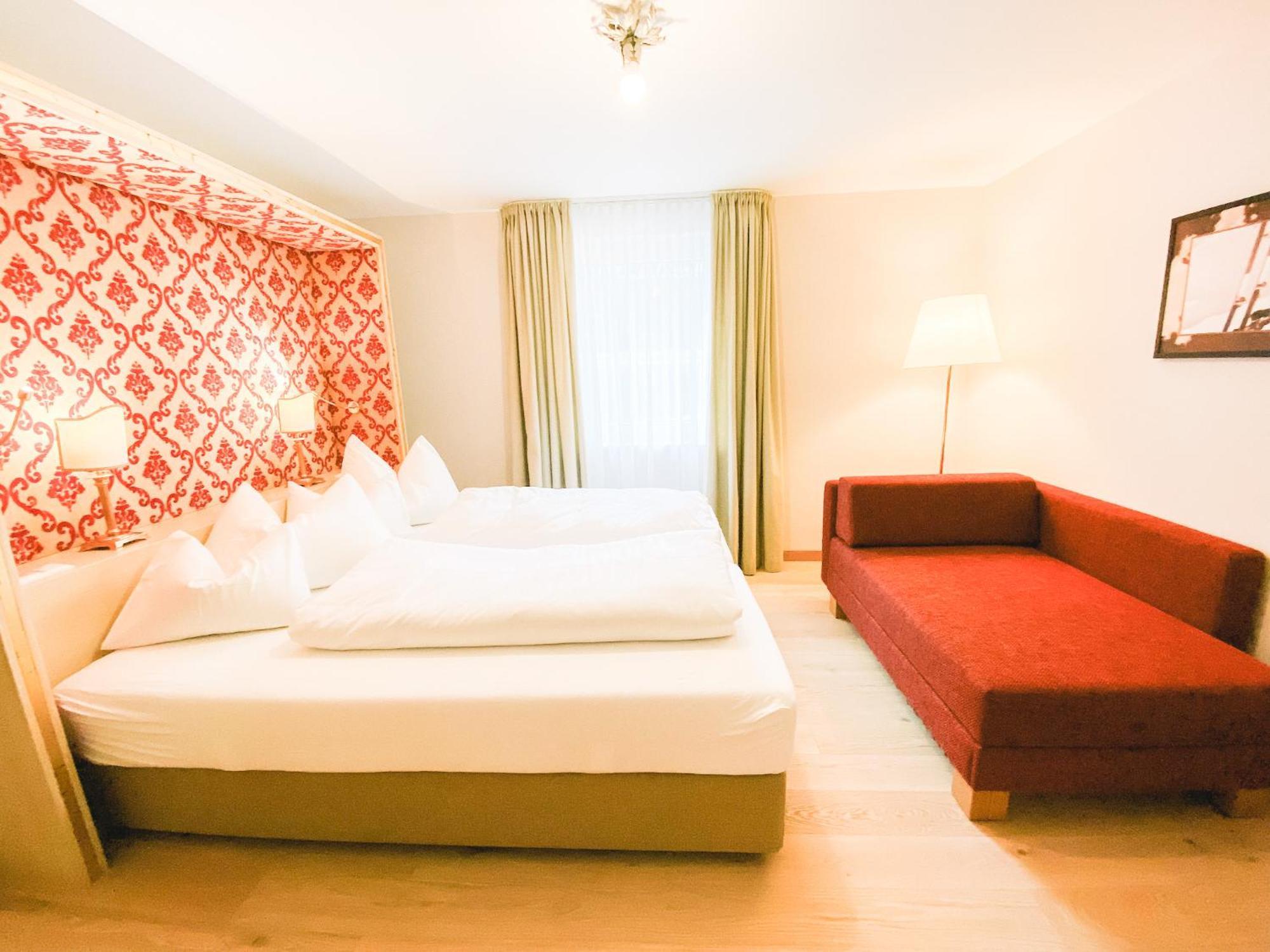 Hotel Steiner Superior オーバータウエルン エクステリア 写真